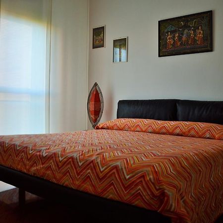 B&B A Casa di Andrea Bolonha Quarto foto